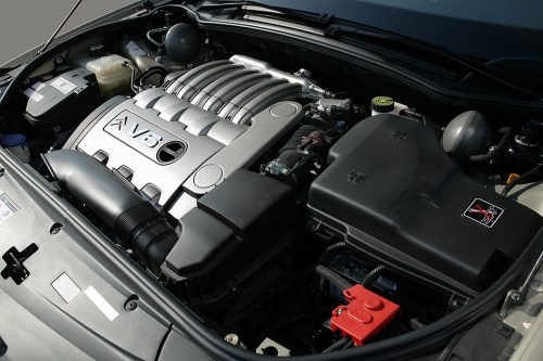 Citroën C6 V6 engine